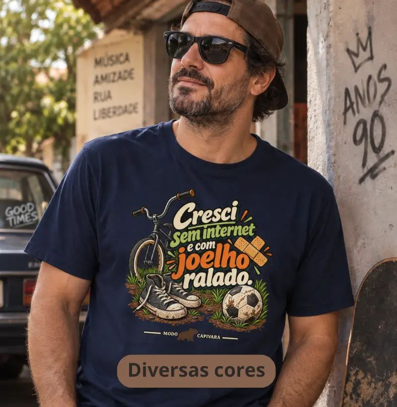 CRESCI SEM INTERNET E COM JOELHO RALADO - Modo capivara - Camiseta