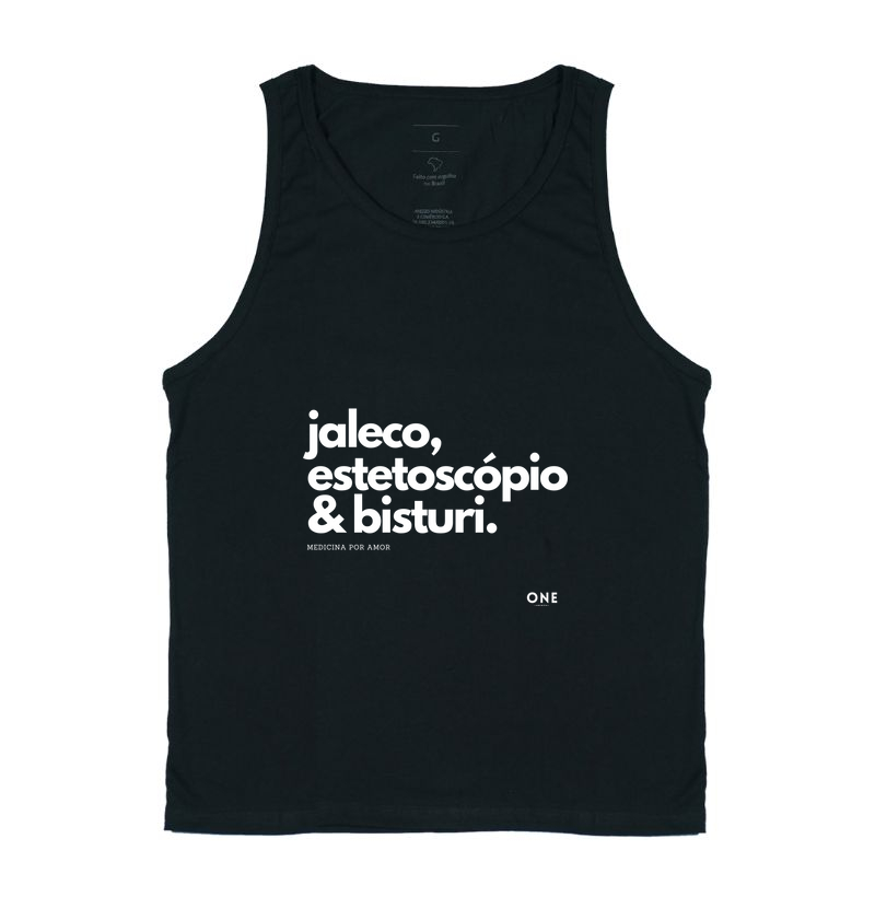 Jaleco, estetoscópio e bisturi