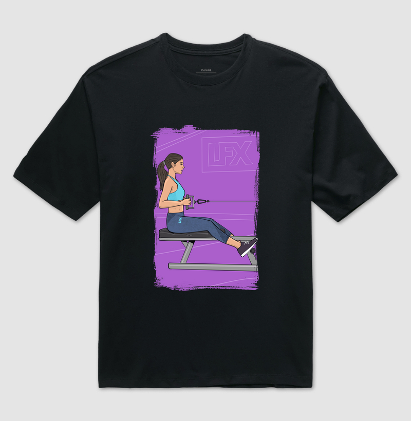 Mulher fazendo Remada sentada 