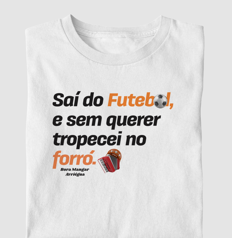 Tropecei no Forró
