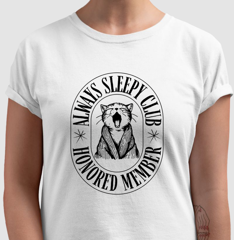 Camiseta Always Sleepy Club