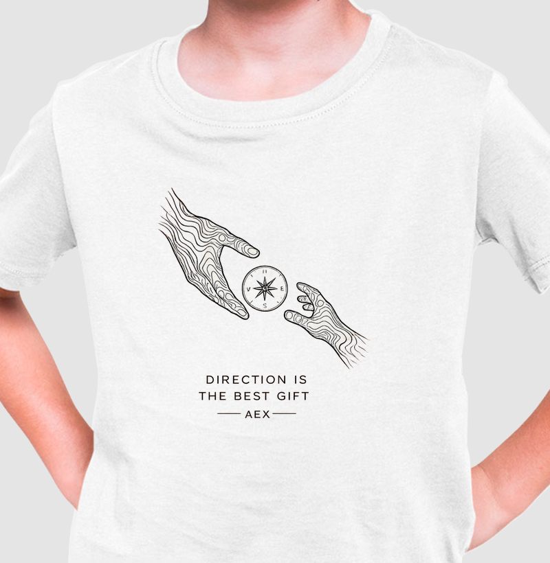 T-shirt Infantil Direction Is The Best Gift