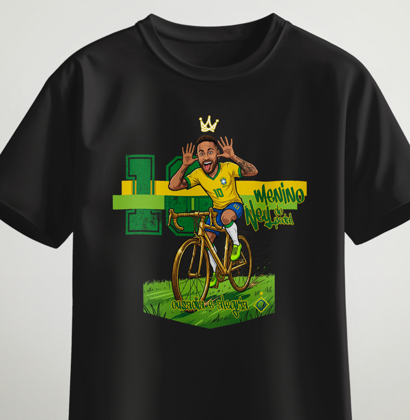 Menino Ney pedalando