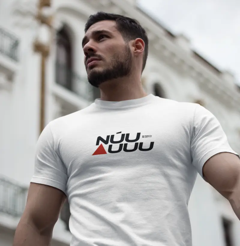 T-Shirt Masculino Branca - Núuuuu