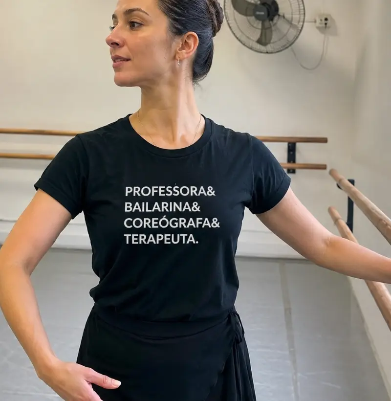 Professora, bailarina, coreógrafa, terapeuta