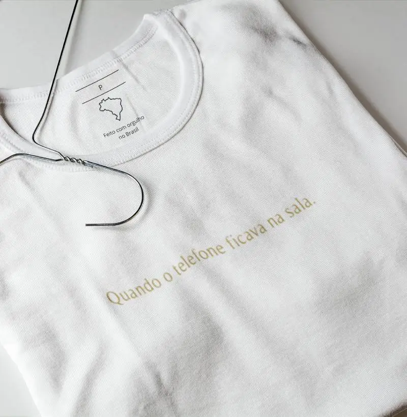 Quando o telefone ficava na sala.