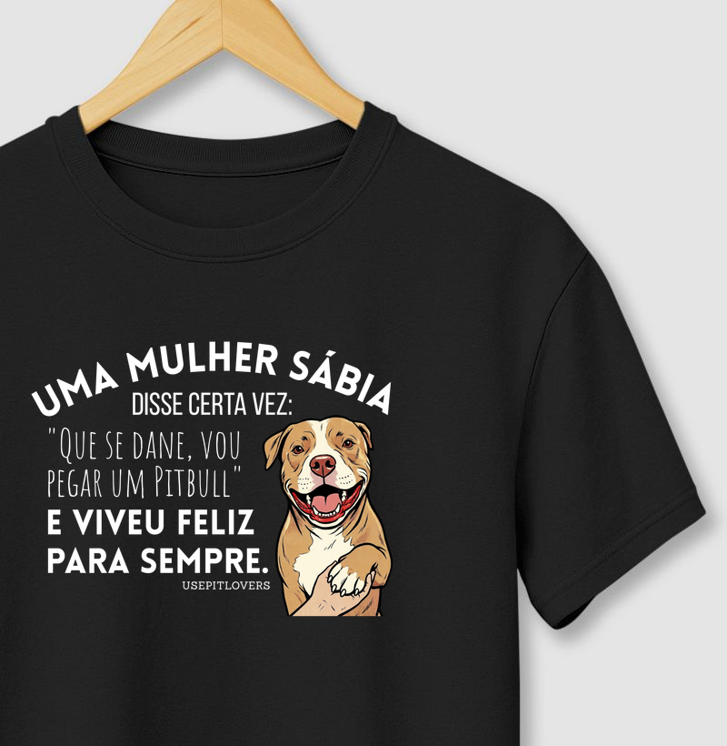 UMA MULHER SÁBIA DISSE CERTA VEZ: "QUE SE DANE, VOU  PEGAR UM PITBULL" E VIVEU FELIZ PARA SEMPRE.