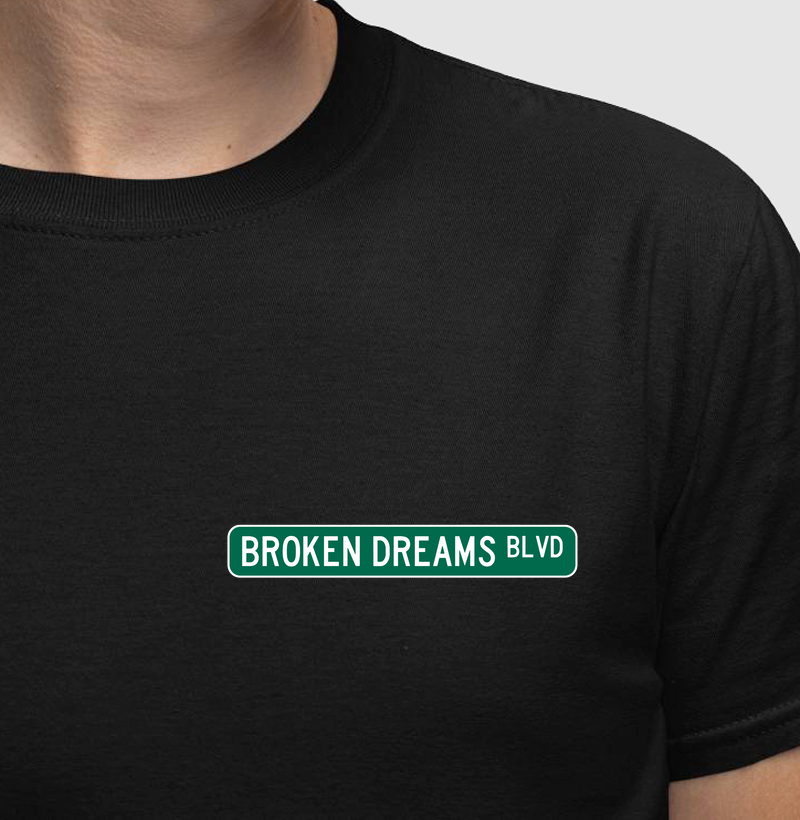 BROKEN DREAMS (Minimalist)