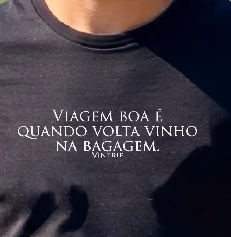 Viagem boa é quando volta vinho na bagagem