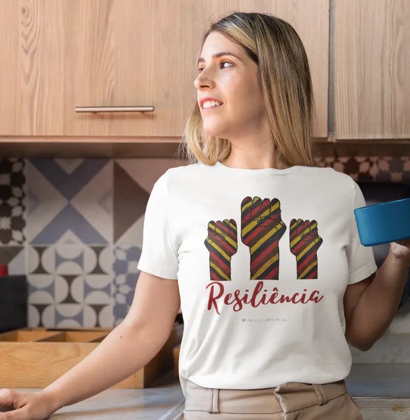 Camiseta Adulto Resiliência by Johannes Cruzué