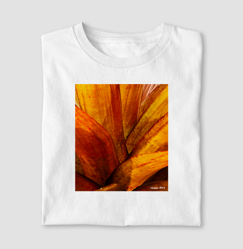 Camiseta Bromélia