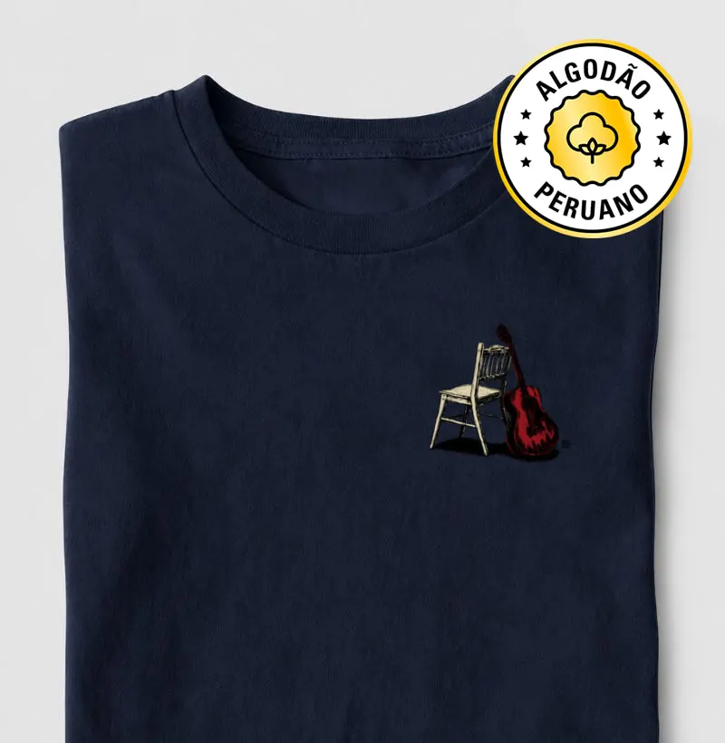 Cadeira e violão de Blues - Arte - Camiseta Algodão Peruano