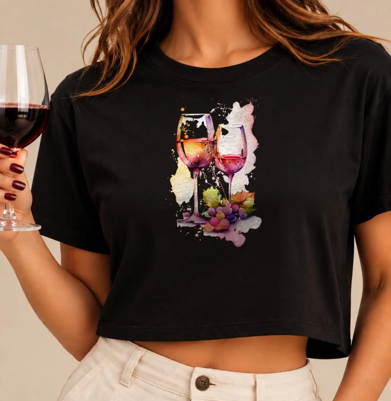 Camiseta Brindando com Arte - Cropped