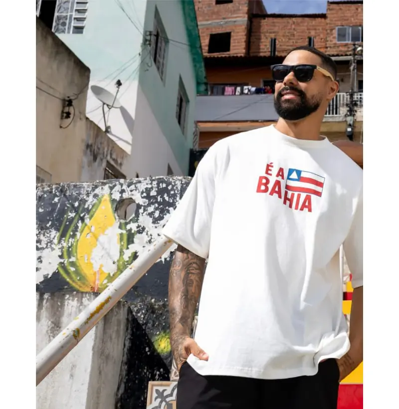Camiseta Oversized É a Bahia. Coleção Baianês. Unissex. Algodão Premium