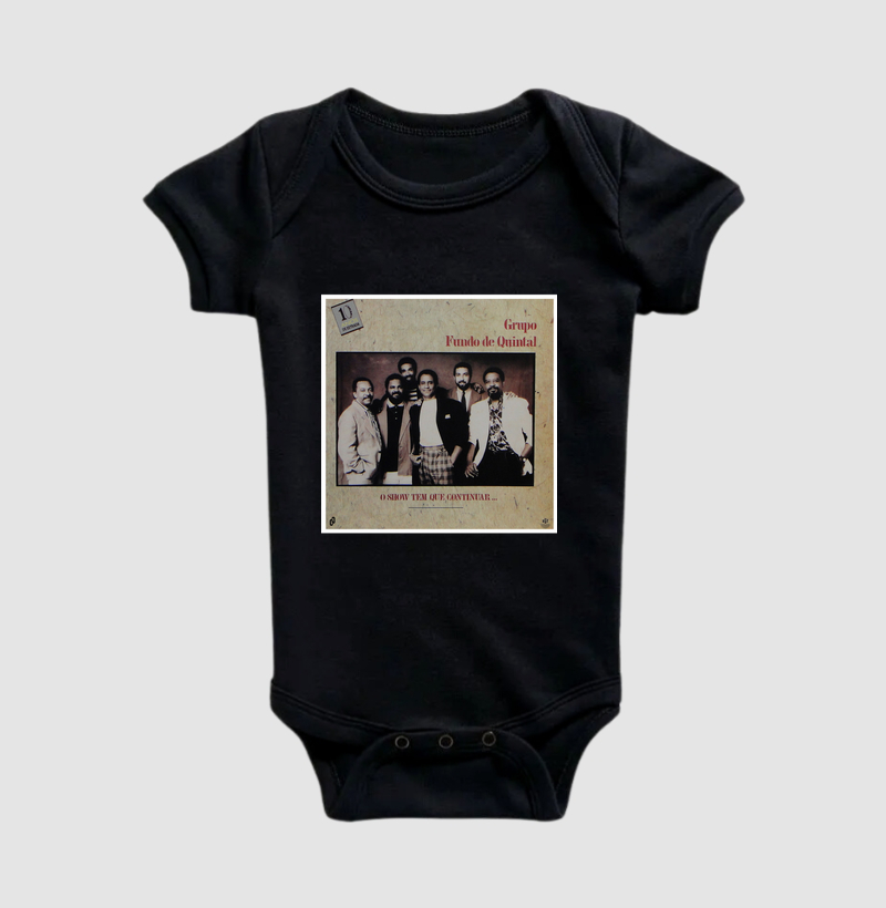 824 - FUNDO DE QUINTAL LP O SHOW TEM QUE CONTINUAR