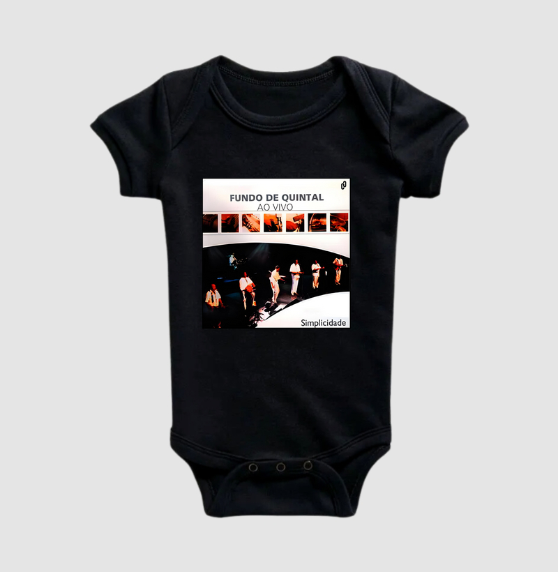 830 - FUNDO DE QUINTAL SIMPLICIDADE