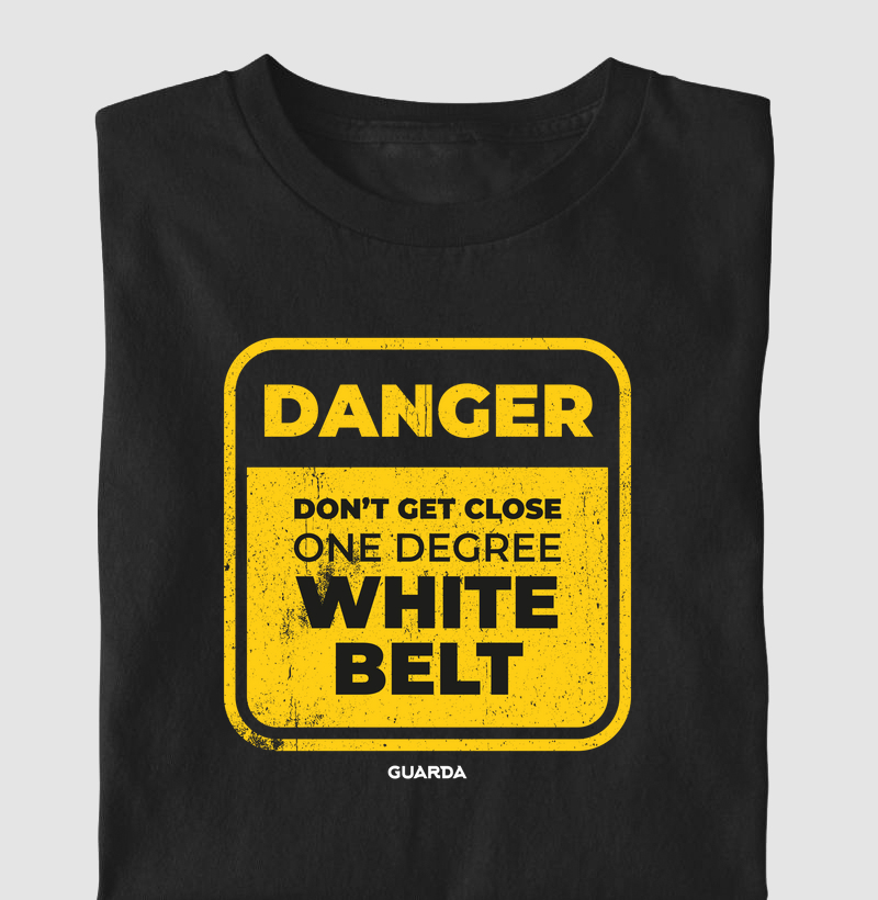 Camiseta Infantil Danger White Belt