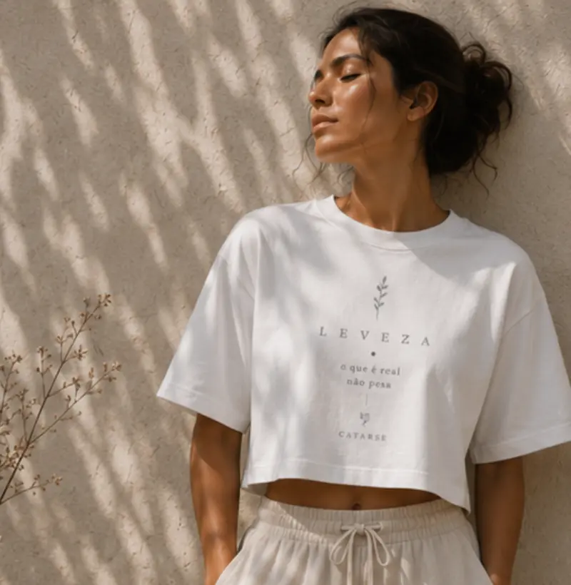 Cropped Leveza — Coleção Essencial