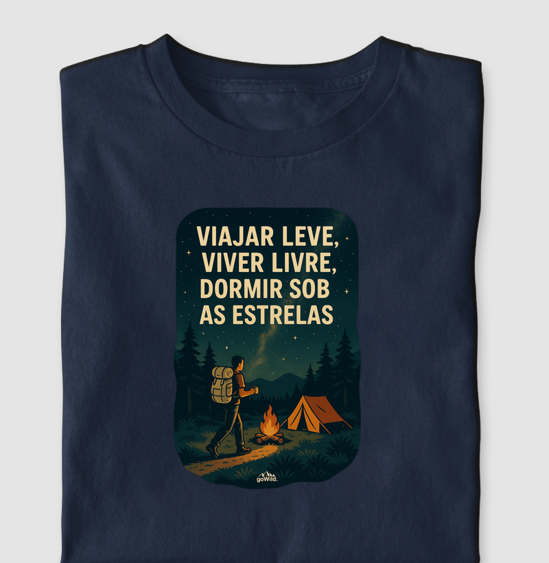 Camiseta "Viajar Leve, Viver Livre, Dormir sob as Estrelas"