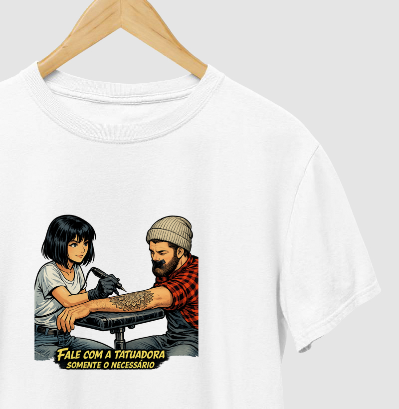 Não fale com a tatuadora
