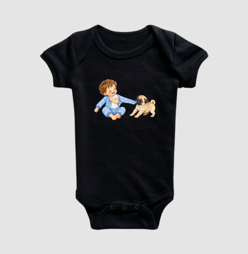 Pug Puxando Pijama - Body Infantil