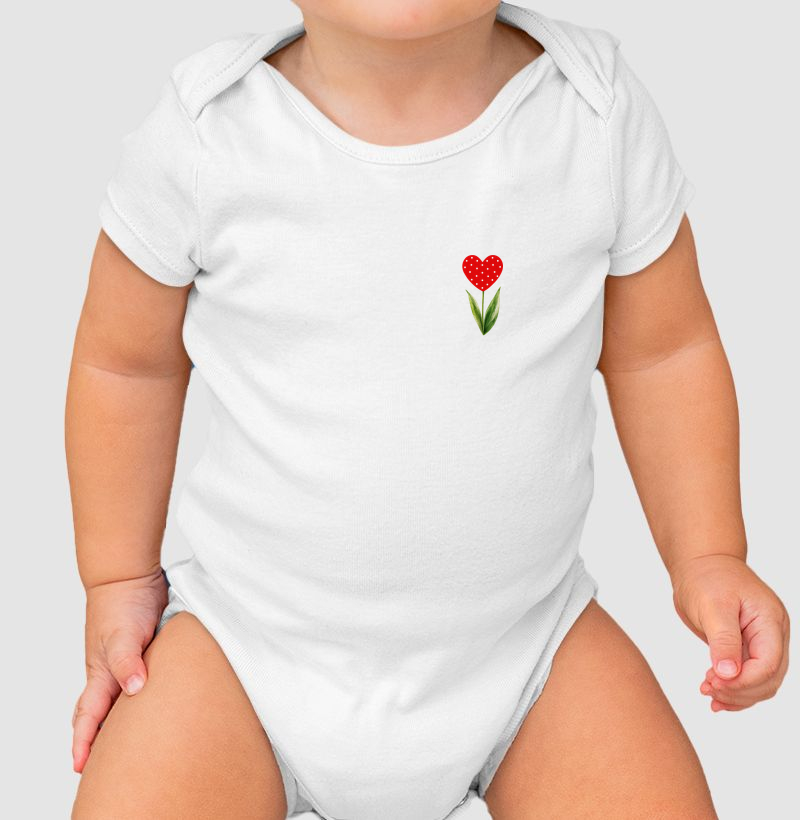 Camiseta Amor que Floresce