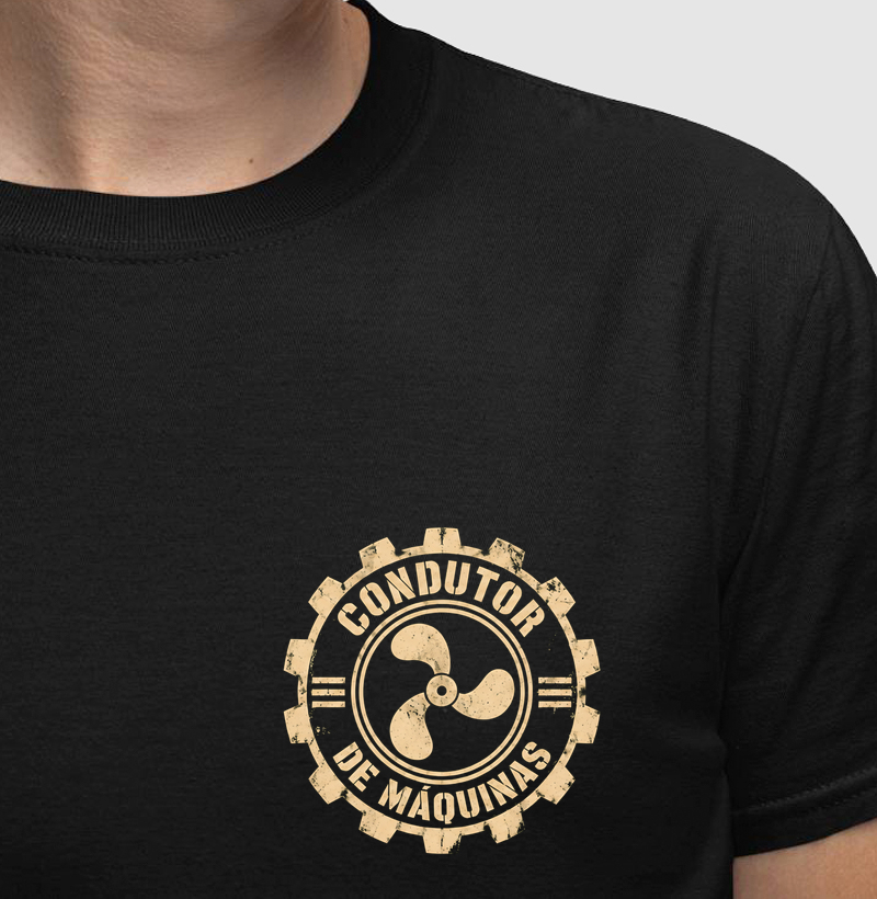 Condutor de Máquinas Stencil Símbolo no Peito - Camiseta