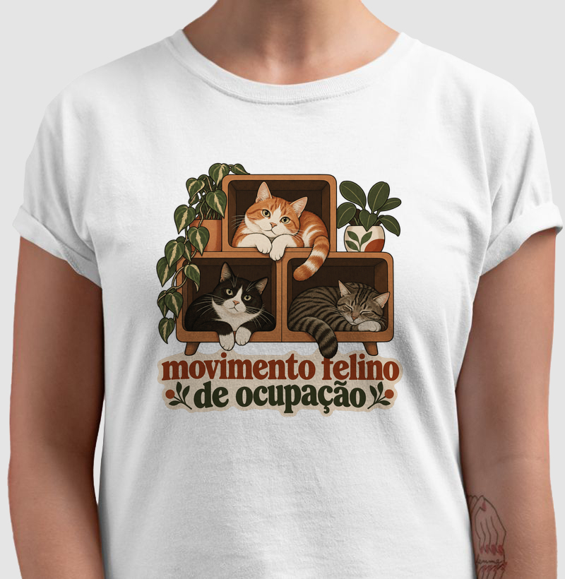 Camiseta Vários Gatos "movimento felino de ocupação" | Pelo & Pano