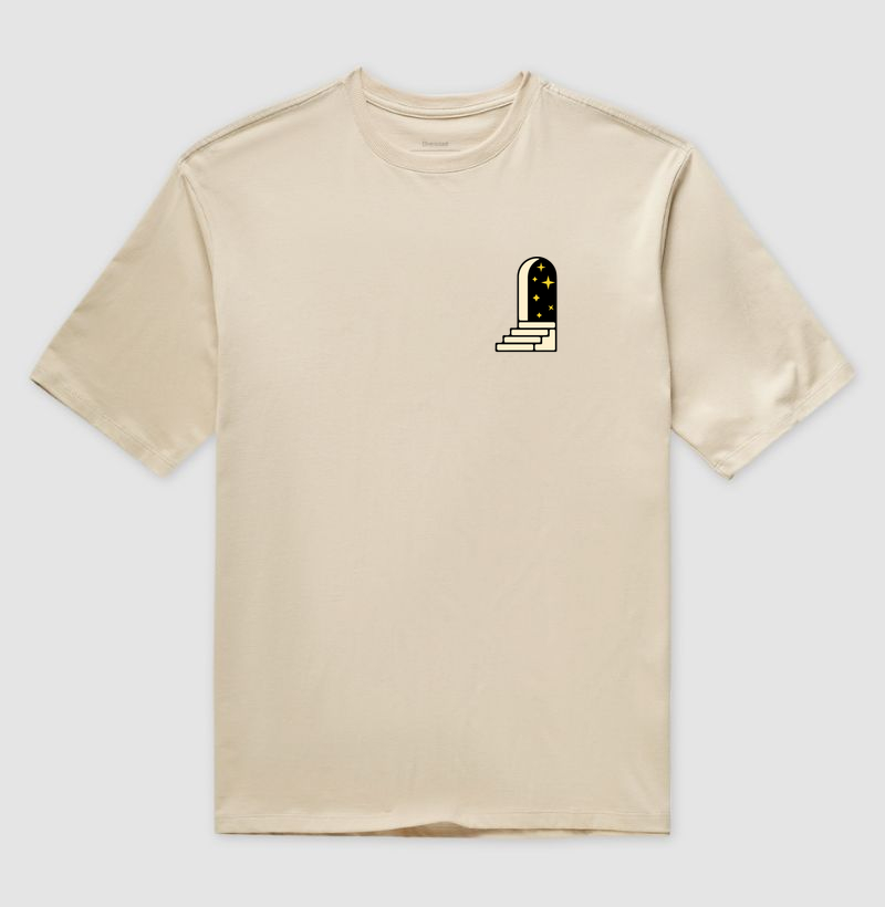 Camiseta Oversized Minimal – Silêncio, presença e intenção