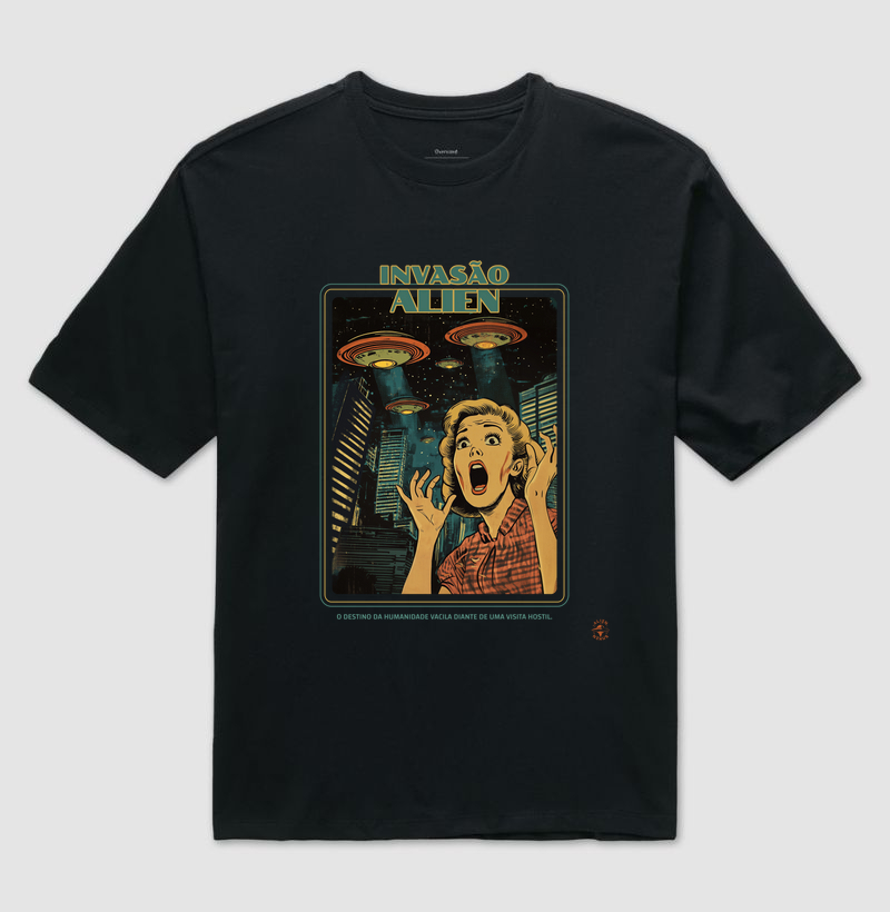 Camiseta Oversized Invasão Alien