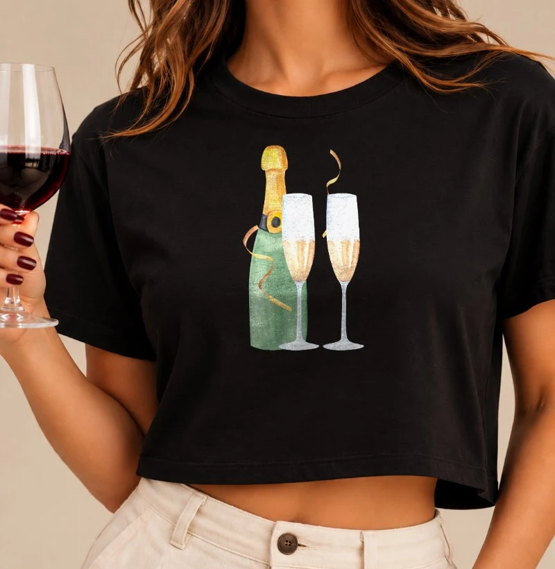 Camiseta Celebrando com Espumante - Cropped