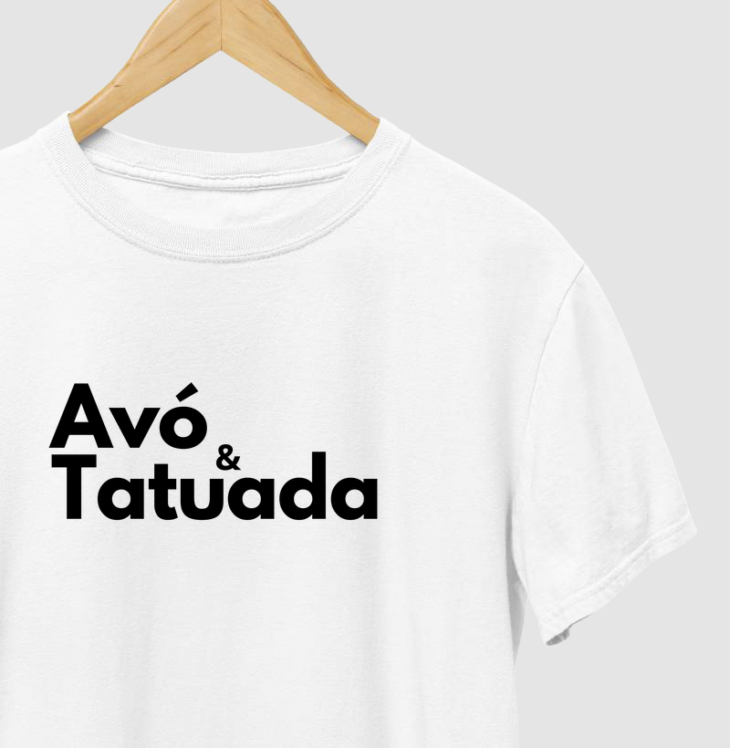 Avó e tatuada