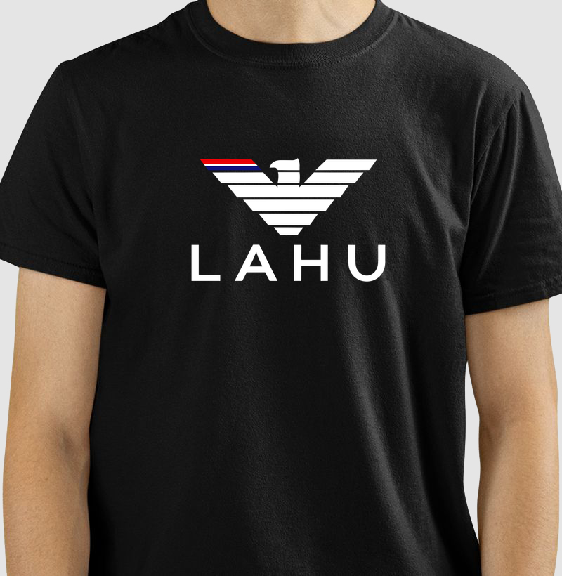 Vestir essa estampa é carregar uma promessa: não é só roupa, é postura. É ser LAHU. 💎 Original em essência, poder em cada traço. Lahu — o estilo de quem sabe o seu valor. - Camiseta