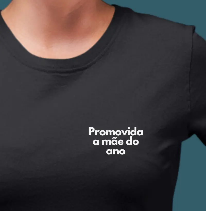 Promovida a mãe do ano (minimalista)