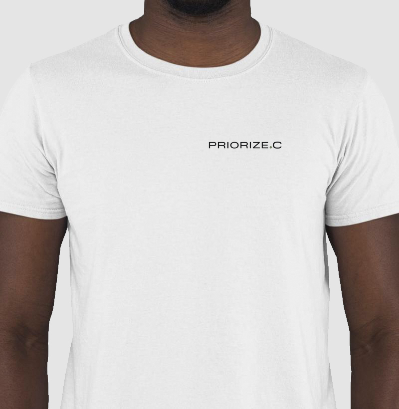 Camiseta Logo Essential | PRIORIZE.C - Camiseta