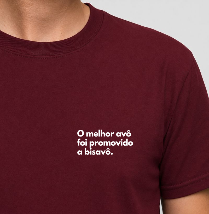 O melhor avô foi promovido a bisavô. (minimalista)