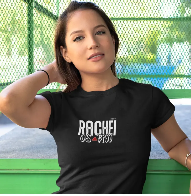 T-Shirt Feminina Preta - Rachei os Bicos