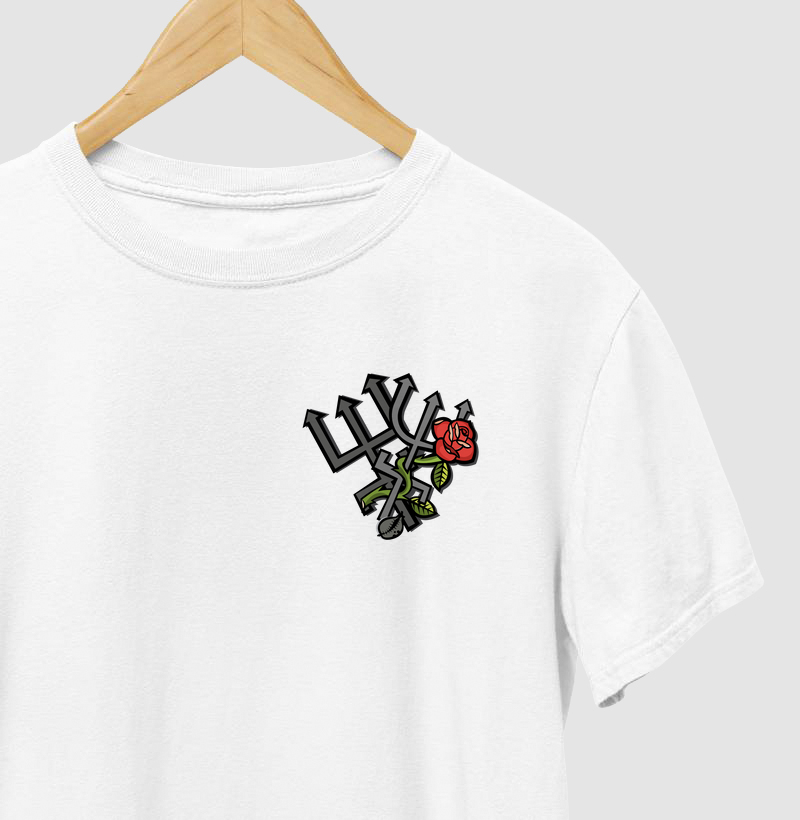 Tridentes no Peito Maria Patuá