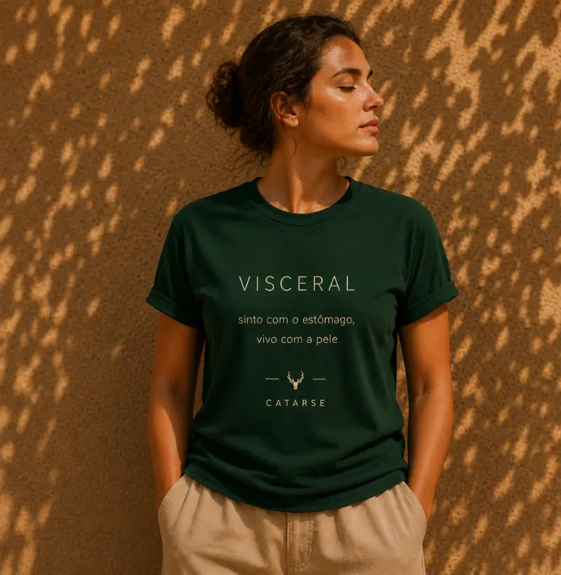 VISCERAL — “sinto com o estômago, vivo com a pele”