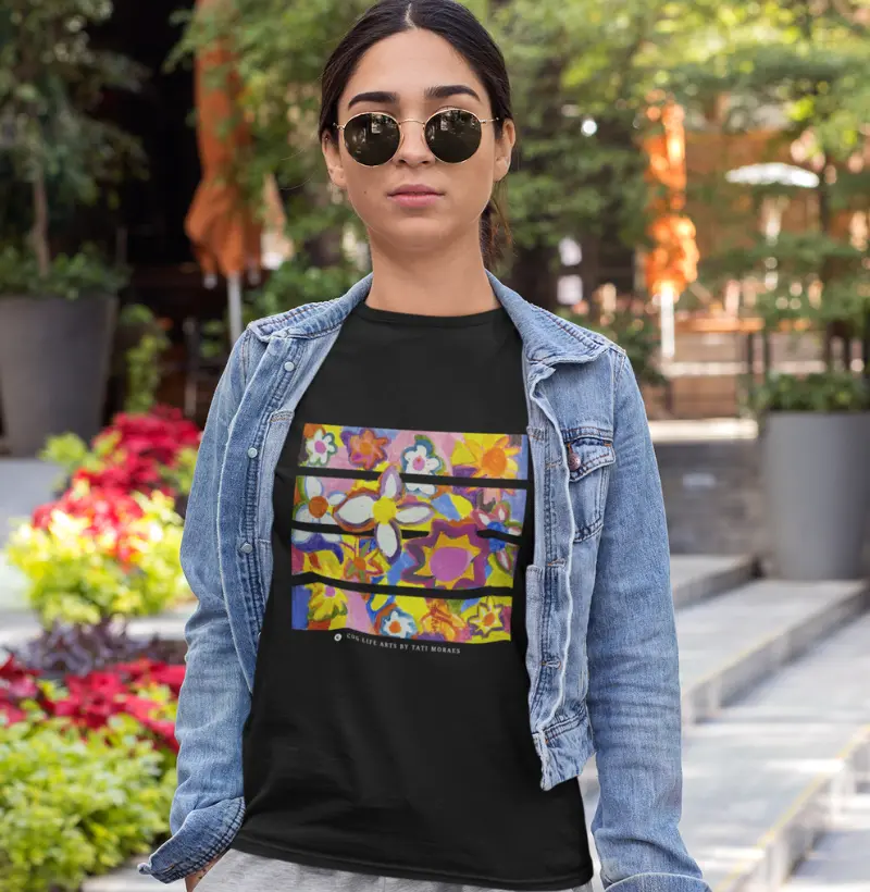 Camiseta Adulto Flores by Tati Moraes