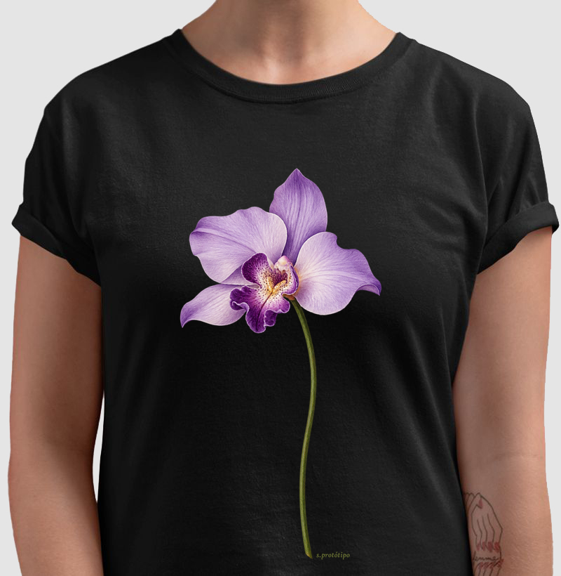 Camiseta Orquídea Lilás (estampa G)