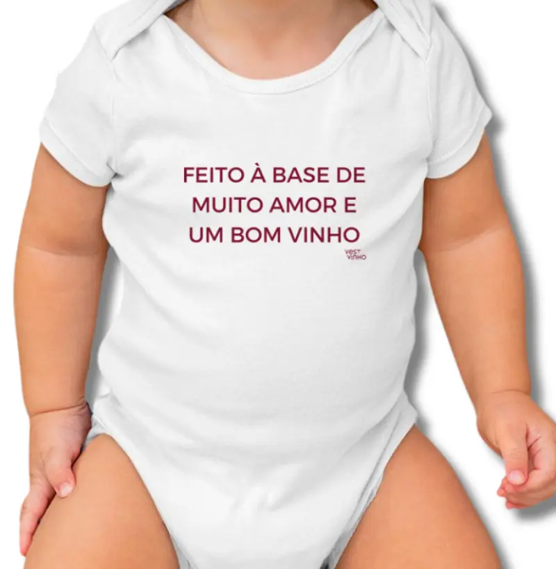 FEITO À BASE DE MUITO AMOR E...