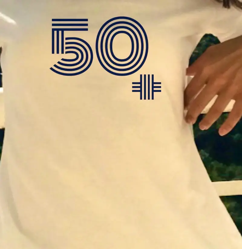 50 MAIS estampa marinho