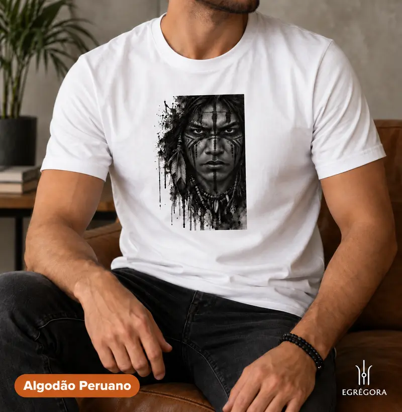O Olhar da Guardiã - Camiseta Algodão Peruano