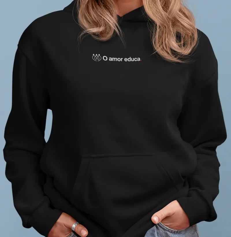 O amor educa - minimalista HOODIE