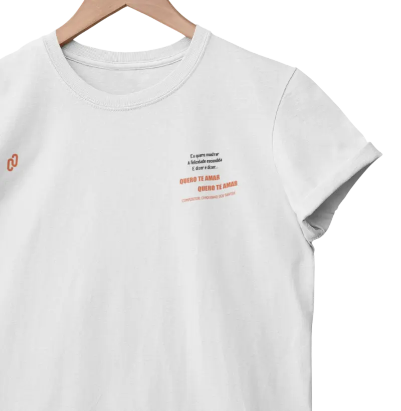 Camiseta Felicidade Escondida 