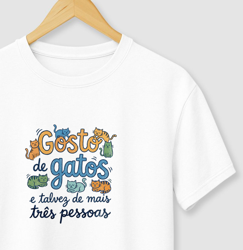 Gosto de gatos e talvez de mais três pessoas