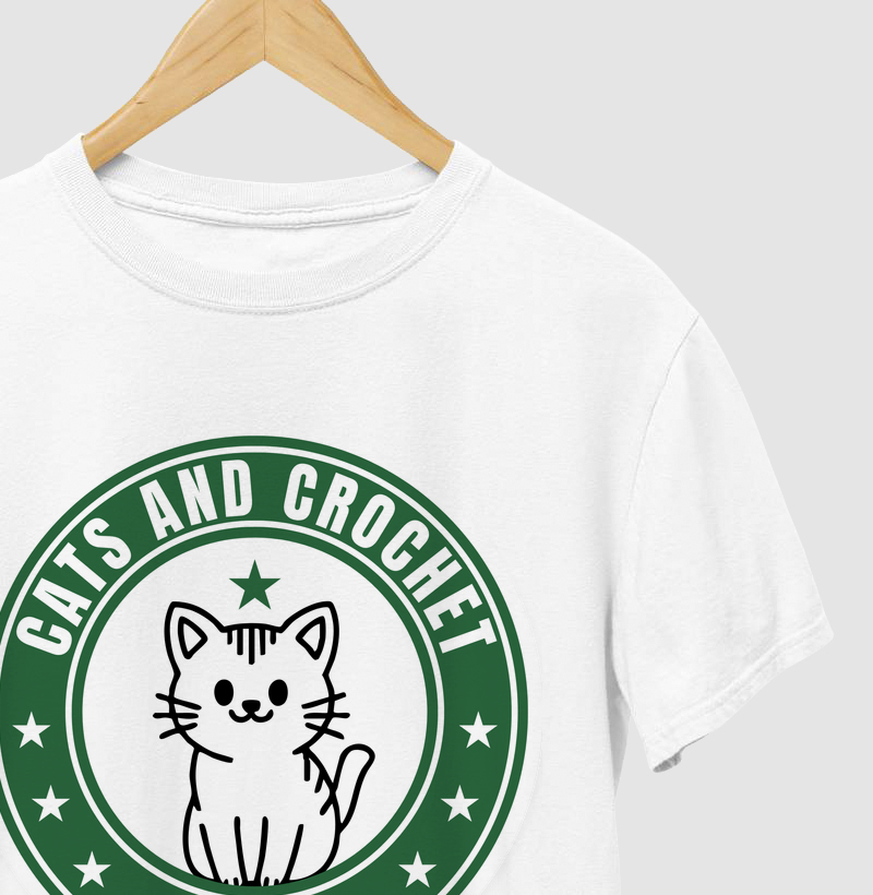 Camiseta Cats And Crochet Divertida