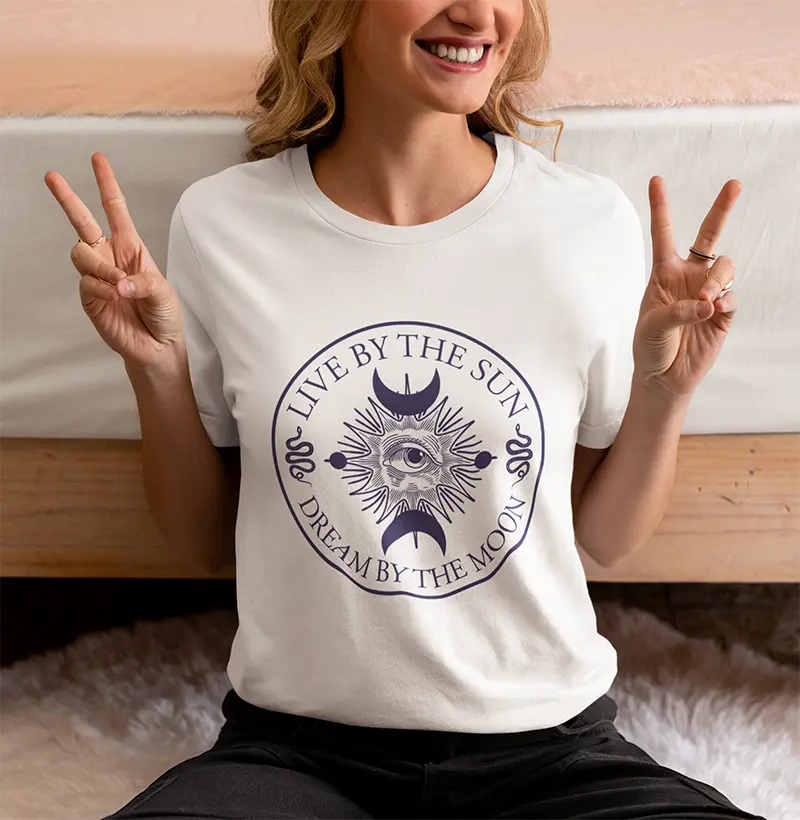 Camiseta Live by the Sun