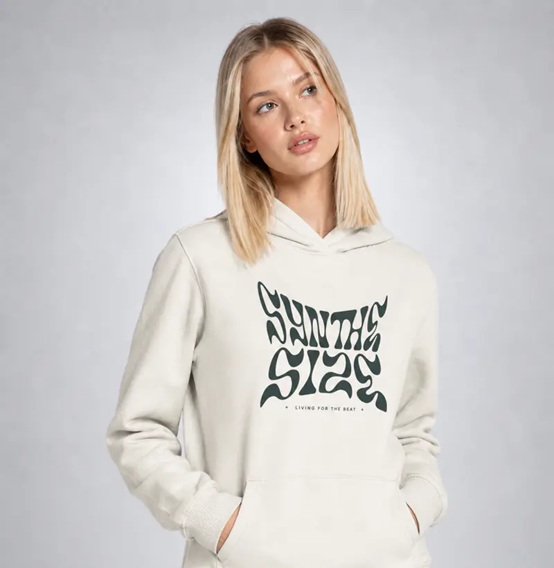 SYNTHESIZE, LIVING FOR THE BEAT. — Hoodie Moletom